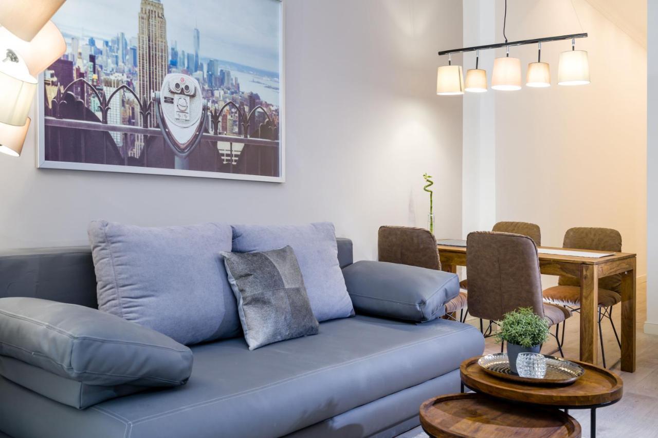 The Lohmeyerstr Vh Links, 2 Bedroom Up To 5 People Appartement Berlijn
