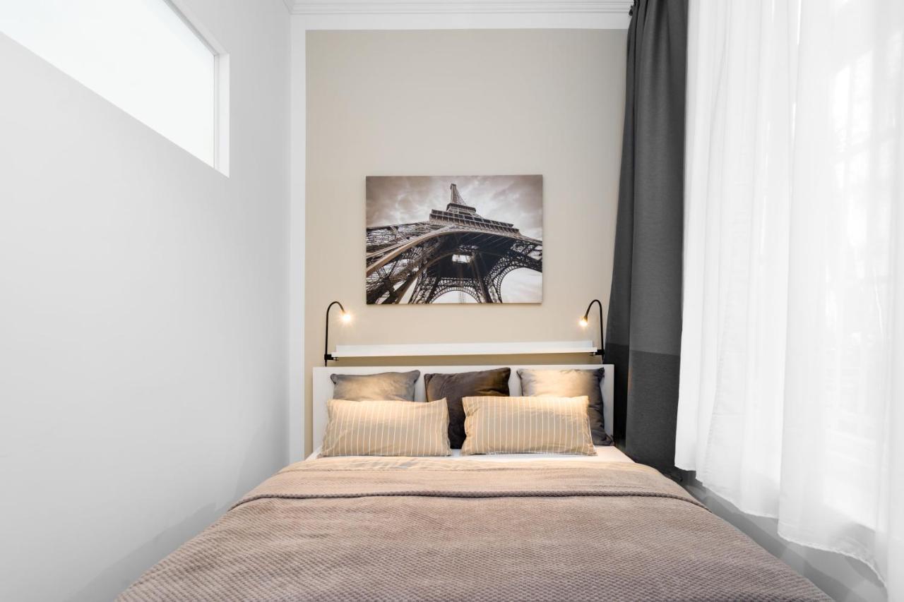 The Lohmeyerstr Vh Links, 2 Bedroom Up To 5 People * Berlijn